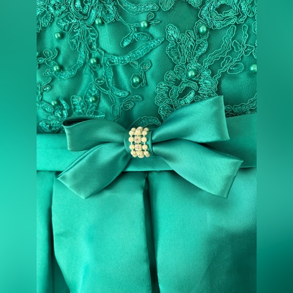 Hi Low Lace Embroidery Flower Wedding  Dress Formal , Prom Ball Gown - Picture 7 of 16